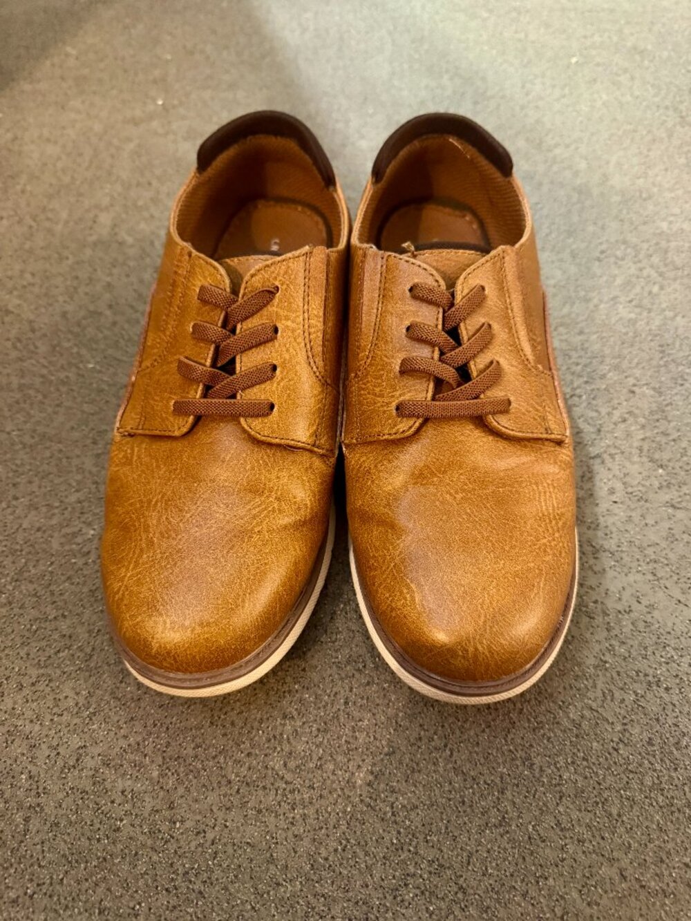 Crown Vintage Kids Dress Shoes - Size 5